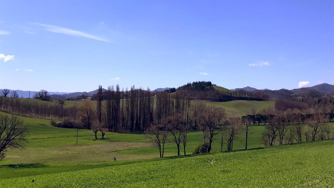 Pian D'Isola Panzió Costacciaro Kültér fotó